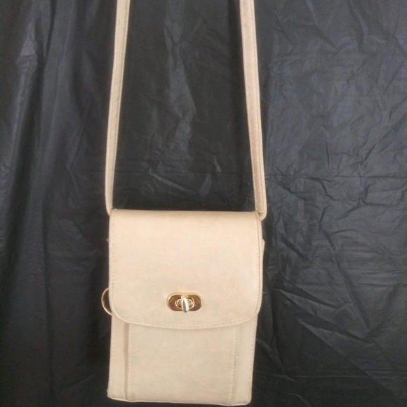 Handbags - CLEARANCE! Lightweight Body Purse with Strap